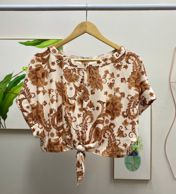BLUSA COM AMARRACAO CROPPED - Imagem 4